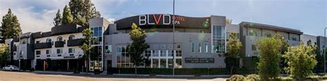 BLVD HOTEL & STUDIOS $171 ($̶3̶0̶4̶) .
